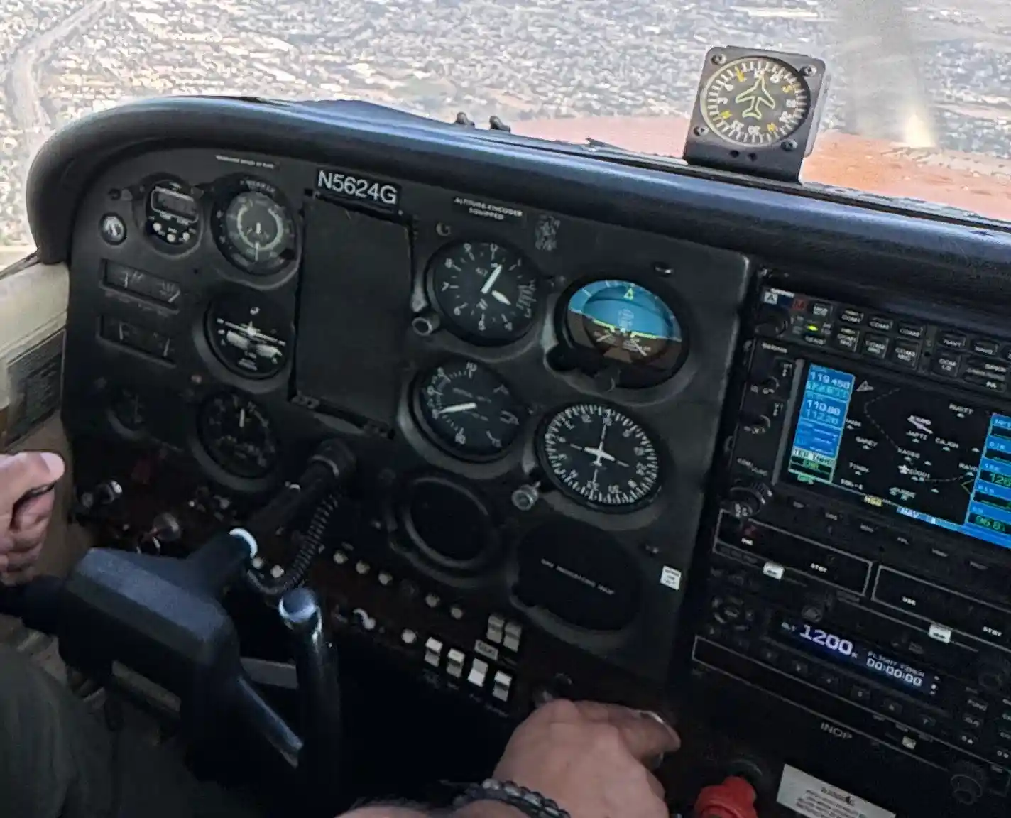 Instrument cockpit